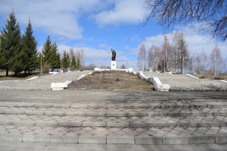 Парк Победы. площадь «Семь жемчужин» и домашний сквер:  в городе продолжается благоустройство прогулочного маршрута вдоль ул. Машиностроителей